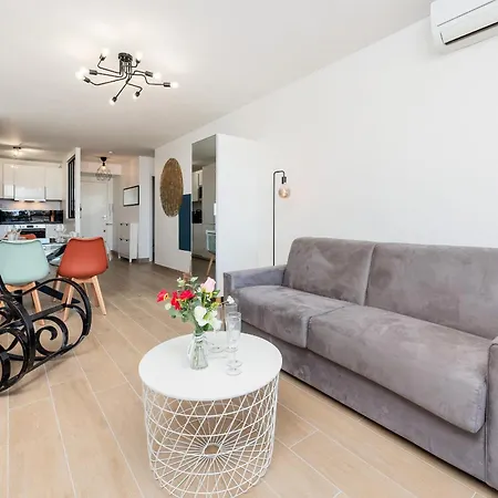 Menton, 3 Pieces, Clim Garage, Piscine Apartamento